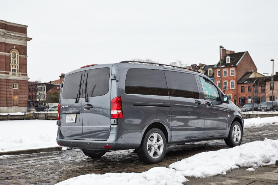  Mercedes-Benz Metris 2015 года  (фото 4 из 32)